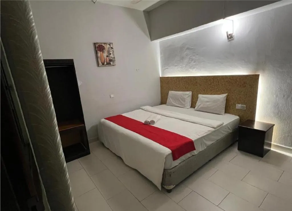 Bed in Hotel Grand Mutiara