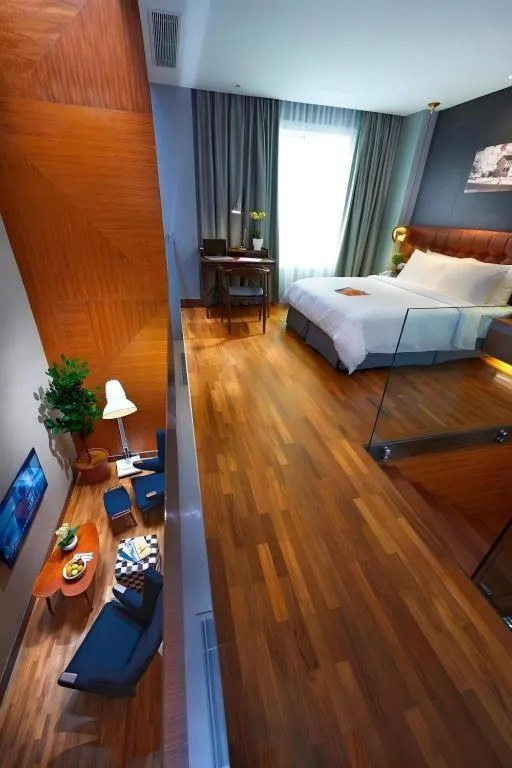 Bed in Kingwood Boutique Hotel