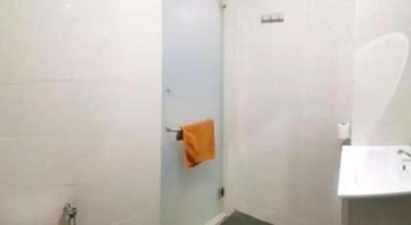 Rock & Roll Hotel Klang