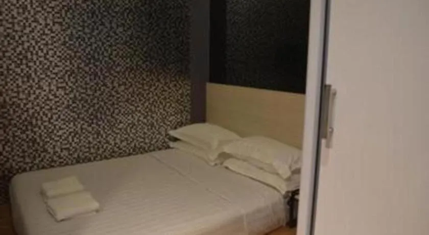 Bed in Laman Green The Boutique Hotel Seksyen 13 near MSU