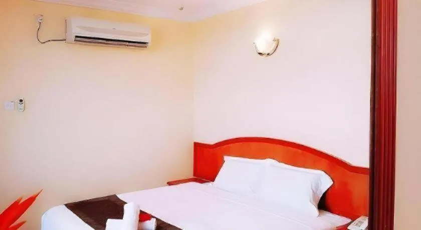 Bed in Global Hotel Labuan