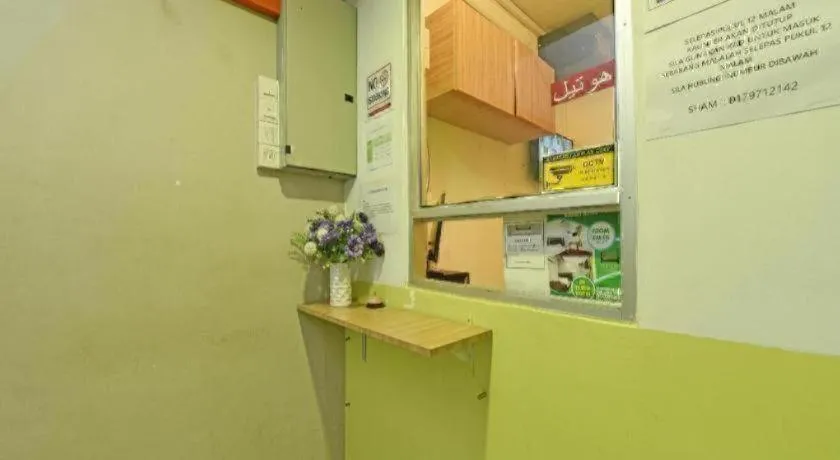 OYO 90553 Hotel 24 Seven