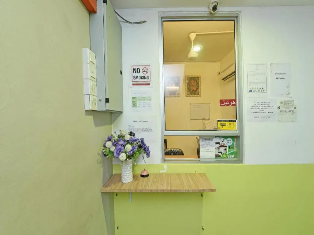 OYO 90553 Hotel 24 Seven