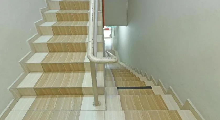 OYO 90553 Hotel 24 Seven