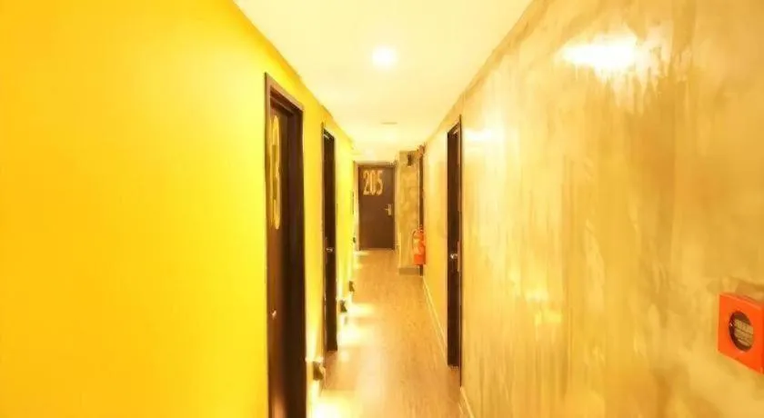 Monaco Boutique Hotel Kampung Air