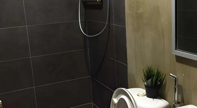 Monaco Boutique Hotel Kampung Air