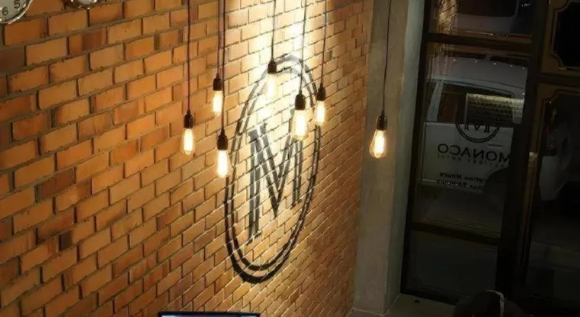 Monaco Boutique Hotel Kampung Air