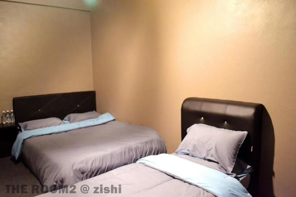 Bed in THE ROOM2 @ Zishi