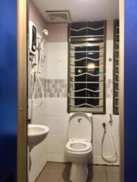 RAINFOREST Budget Stay