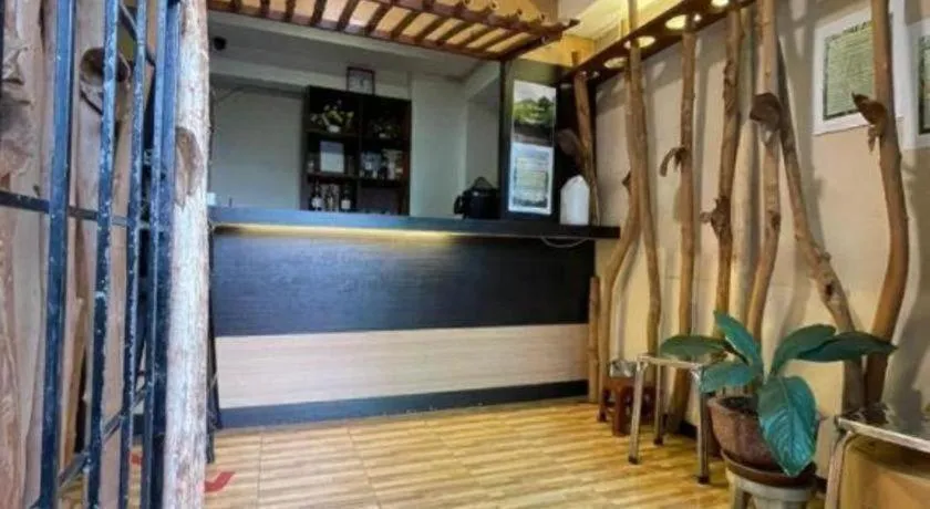 RAINFOREST Budget Stay