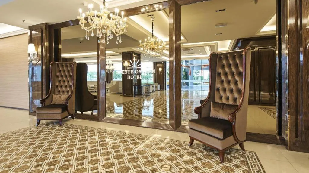 Avenue Garden Hotel