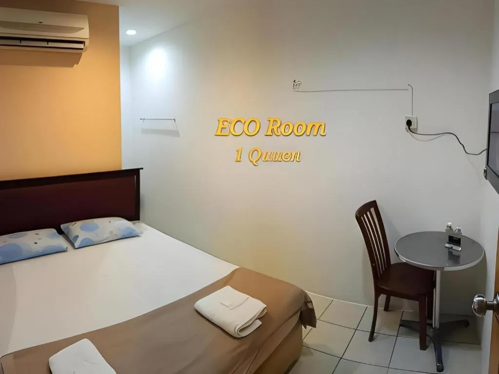 Bed in Twin Star Hotel