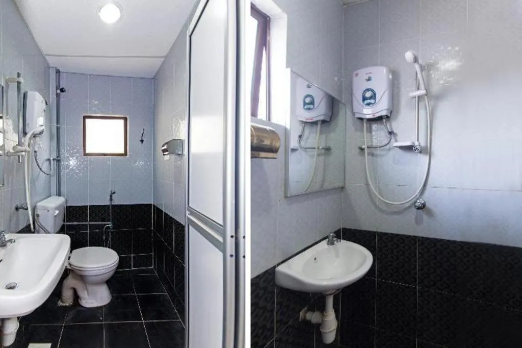 OYO 304 Zero Hour Hotel