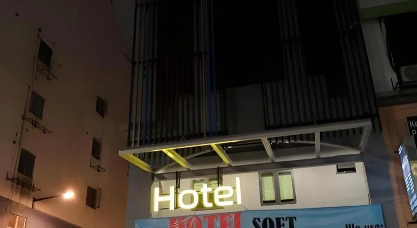 Hotel LoLex Kuchai Lama