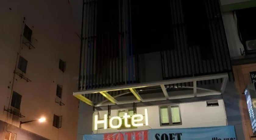 Hotel LoLex Kuchai Lama