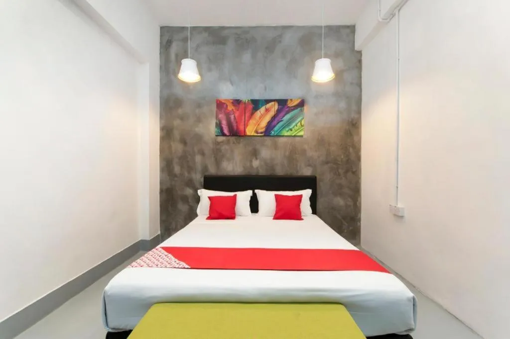 Bed in OYO 43993 Madsuite