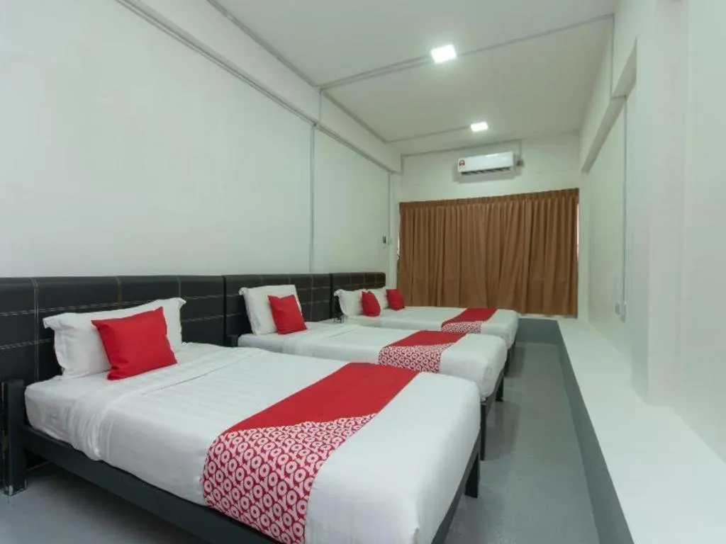 Bed in OYO 43993 Madsuite