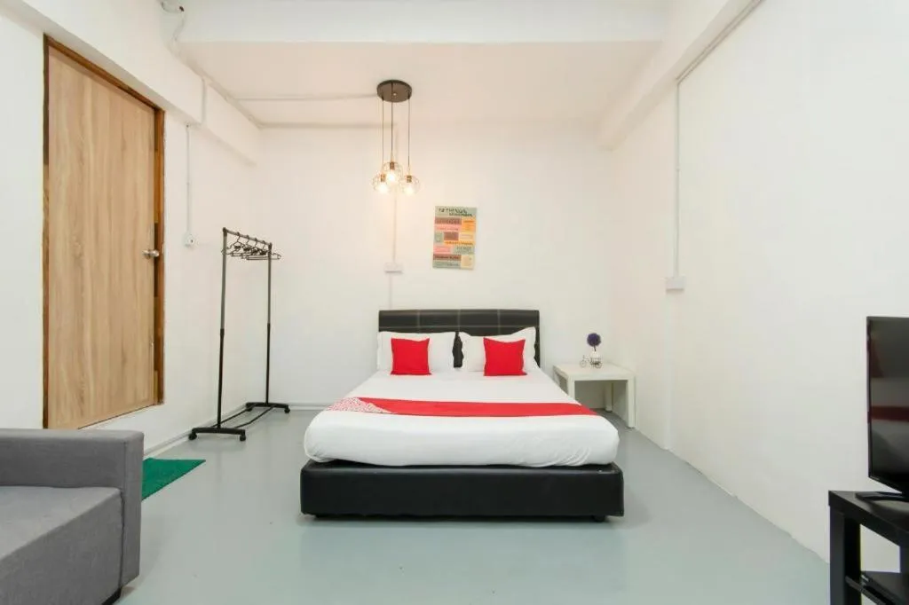 Bed in OYO 43993 Madsuite