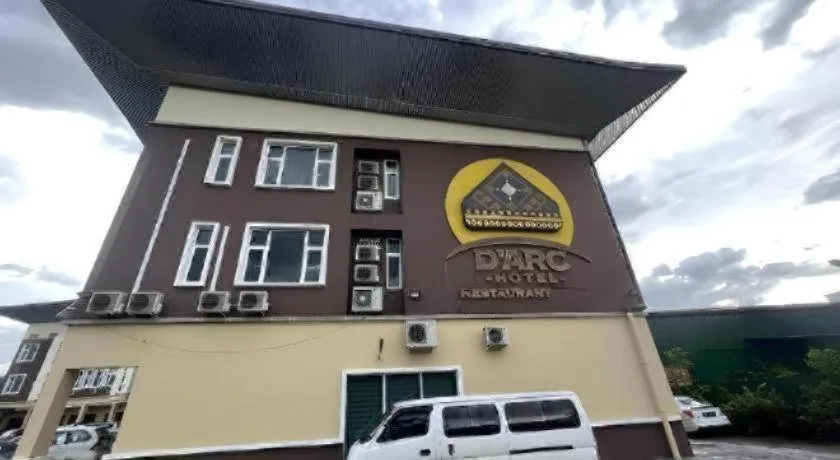 D Arc Hotel