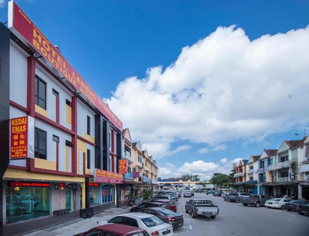 Hotel Ledang Utama