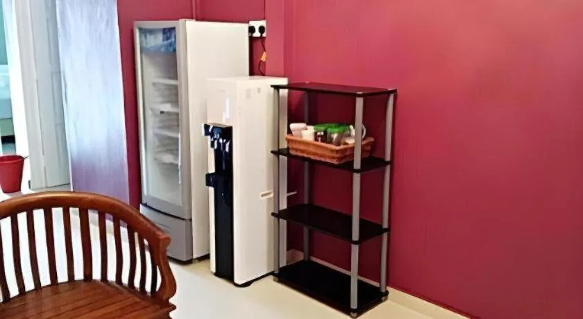 HOTEL BAJET MUGHOH SENGOTI