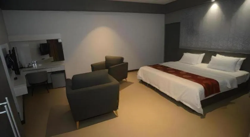 Bed in Star-Well hotel