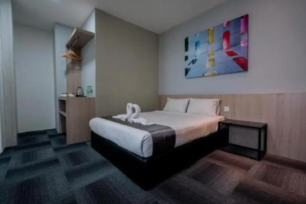 Bed in Kimal Hotel Taiping