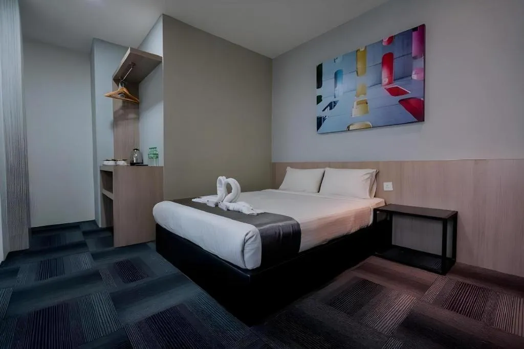 Bed in Kimal Hotel Taiping