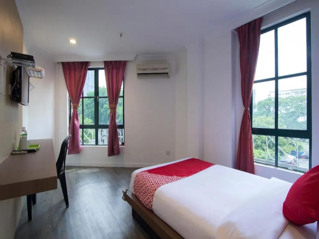 Bed in OYO 1045 Azimuth Hotel