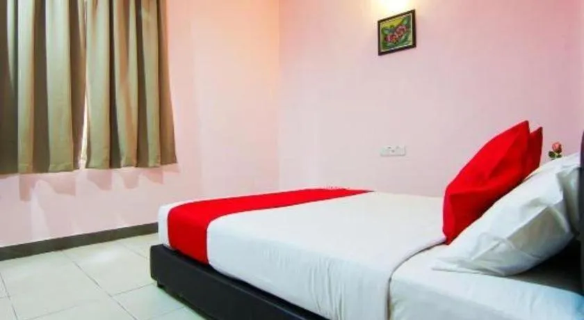 Bed in OYO 11343 Hotel Putra Iskandar