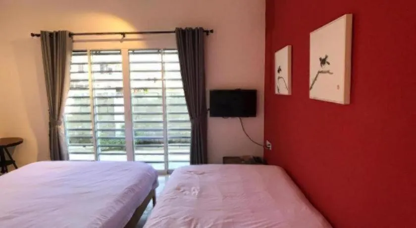 Bed in Kinta Valley Retreat