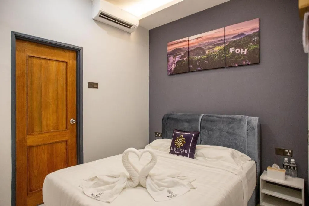 Bed in Big Tree Boutique