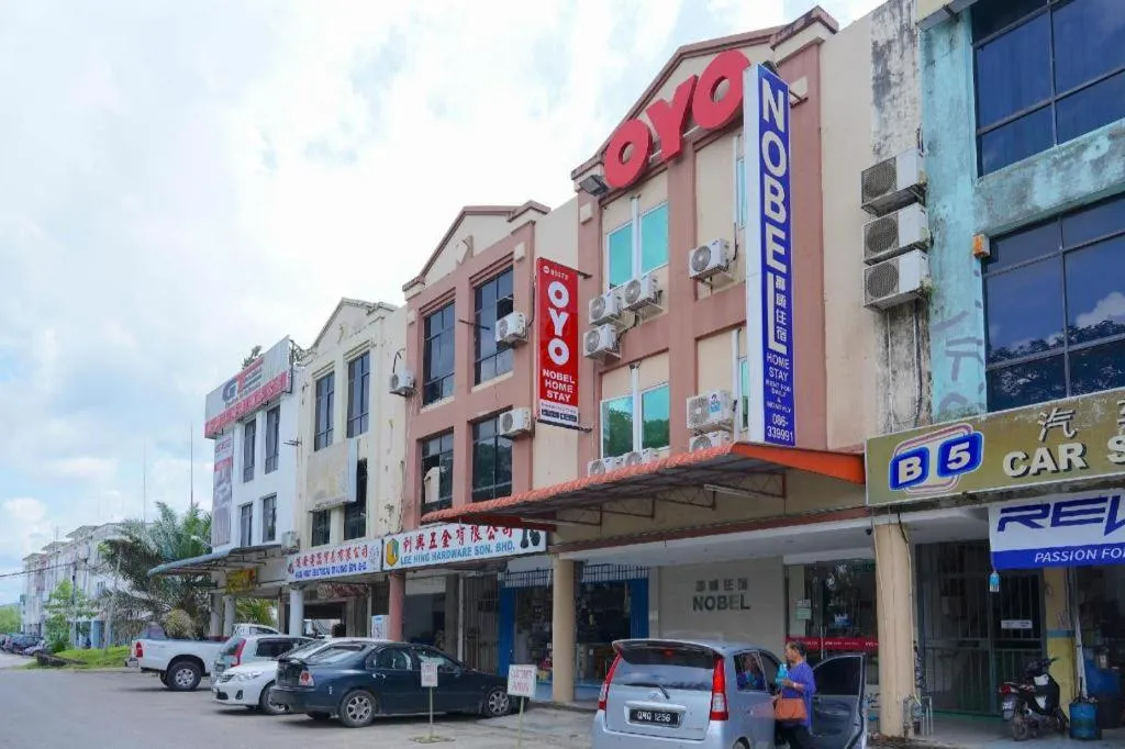 OYO 89373 Nobel Homestay