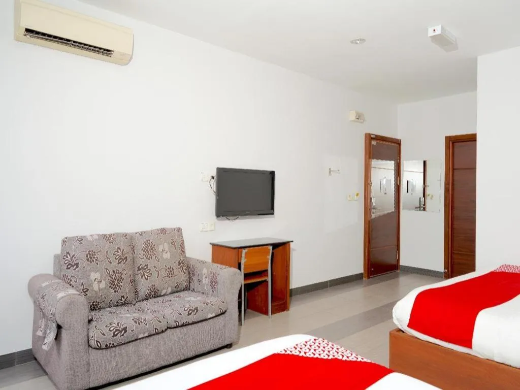 Bed in OYO 89457 682 Lodge