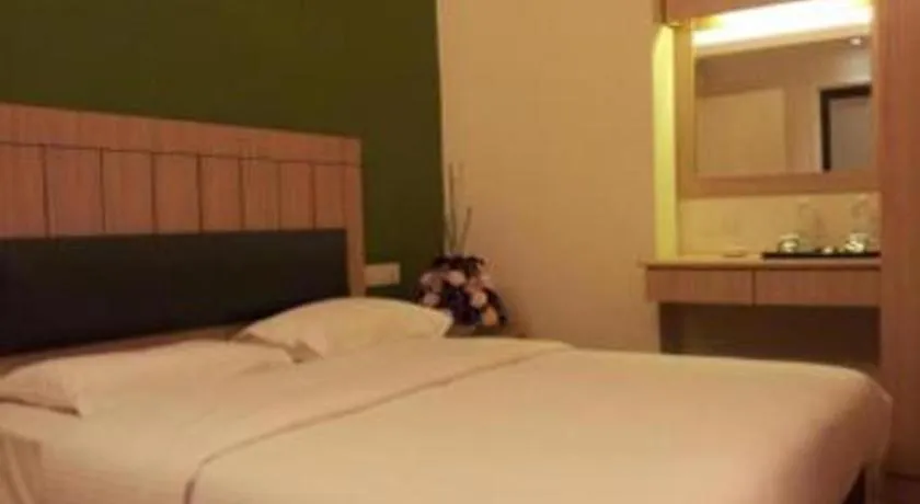 Bed in Collection O Seremban Near Gateway Mall Formerly Sri Mutiara Hotel
