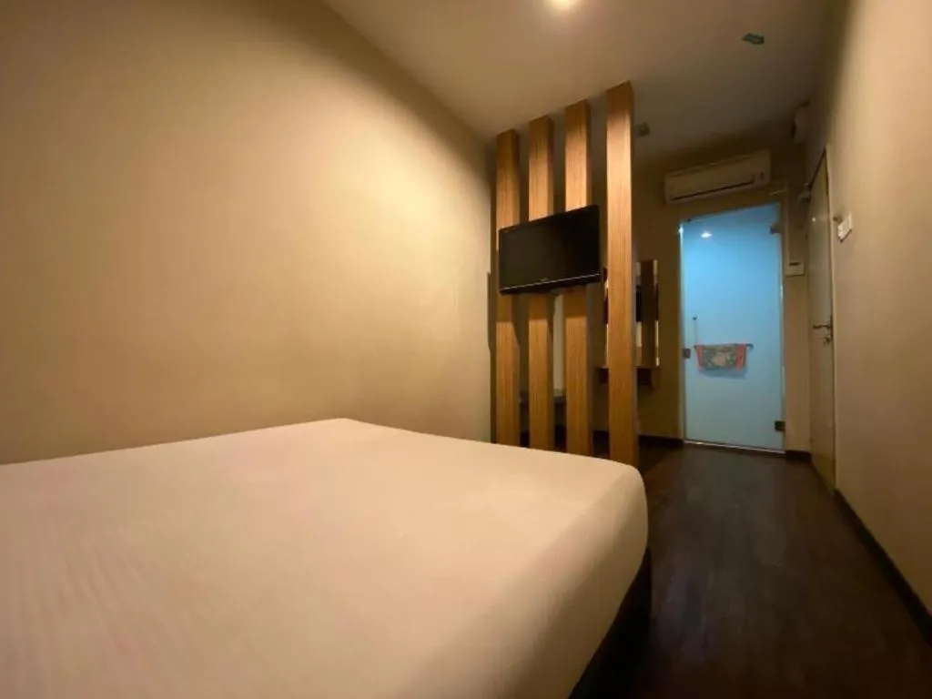 Bed in OYO 89752 7 DAYS EXPRESS HOTEL