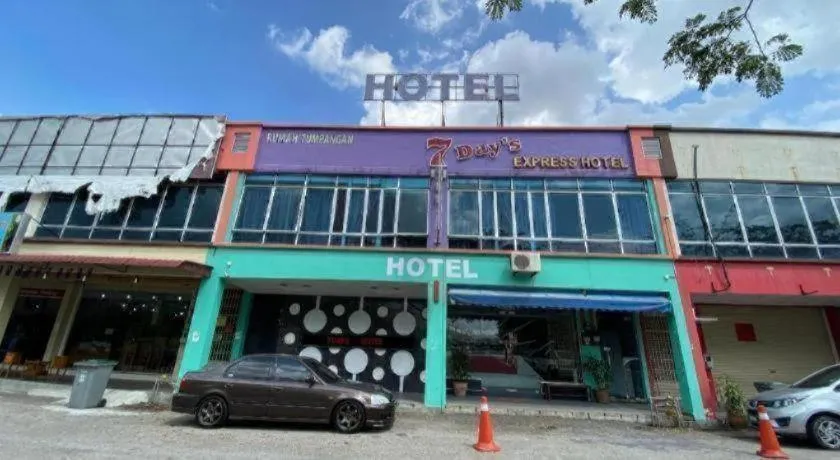 OYO 89752 7 DAYS EXPRESS HOTEL