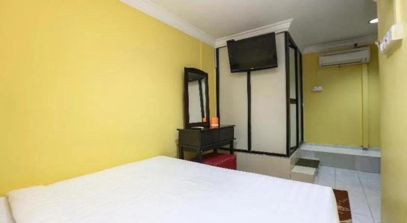 Bed in OYO 89822 Hotel As Salam