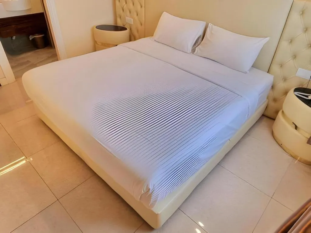 Bed in Ritzton Hotel