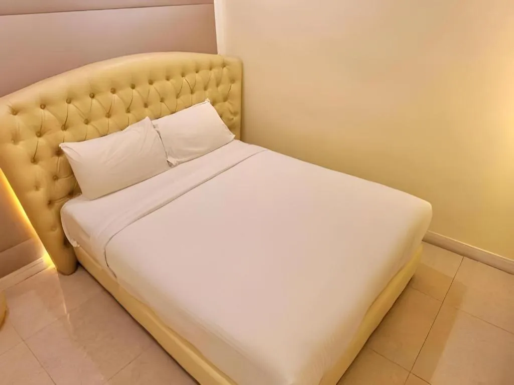 Bed in Ritzton Hotel