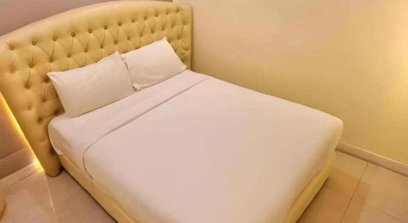 Bed in Ritzton Hotel