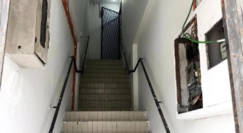 SPOT ON 90077 Cherry's Lodge