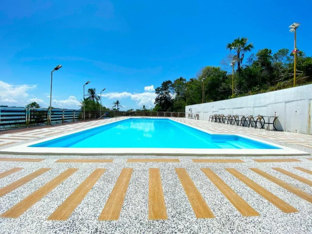 Dreamland Beach Holiday