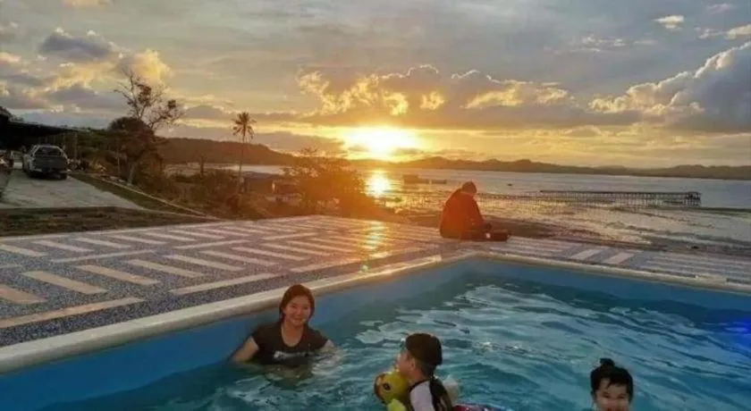 Dreamland Beach Holiday