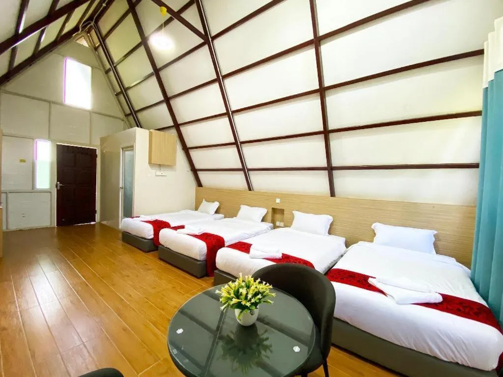 Bed in Dreamland Beach Holiday