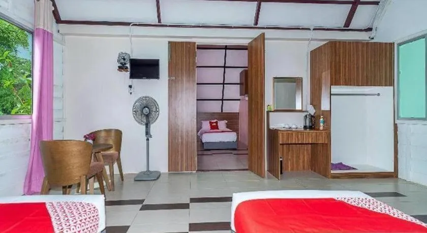 Bed in Dreamland Beach Holiday