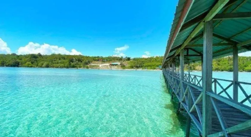 Dreamland Beach Holiday