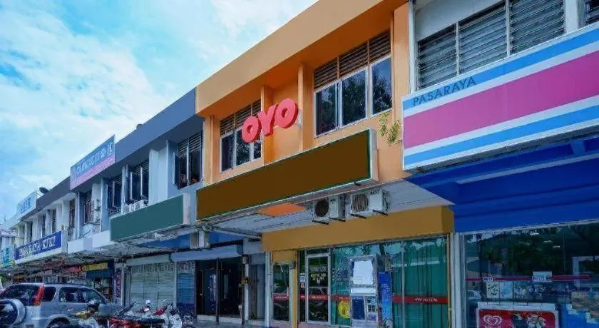 OYO 89850 Mutiara Motel