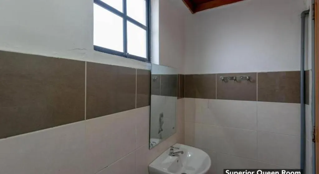 OYO 89874 Gs Golden Star Hotel