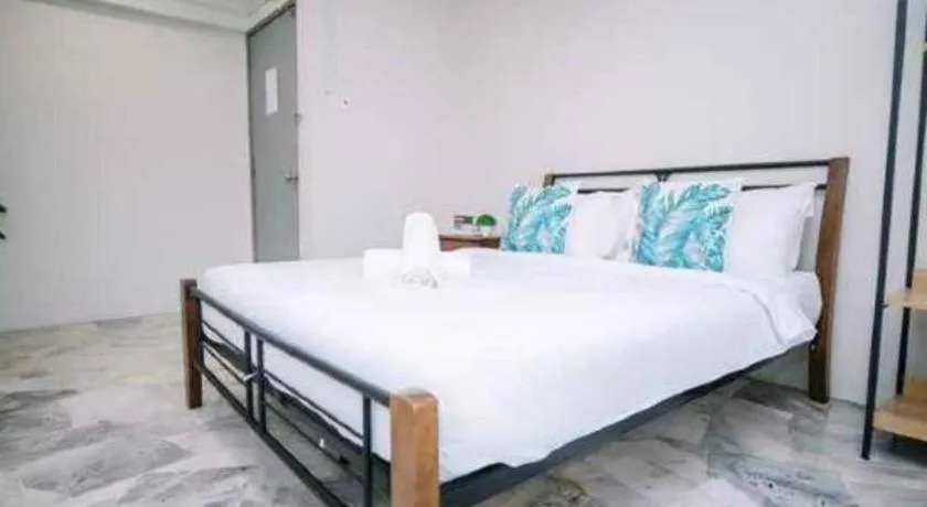 Bed in OYO 89874 Gs Golden Star Hotel